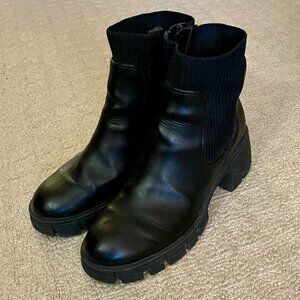 Universal Thread Black Lug Boots 8